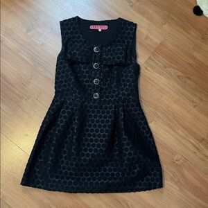 Manouche Elegant Black Sleeveless Mini Dress